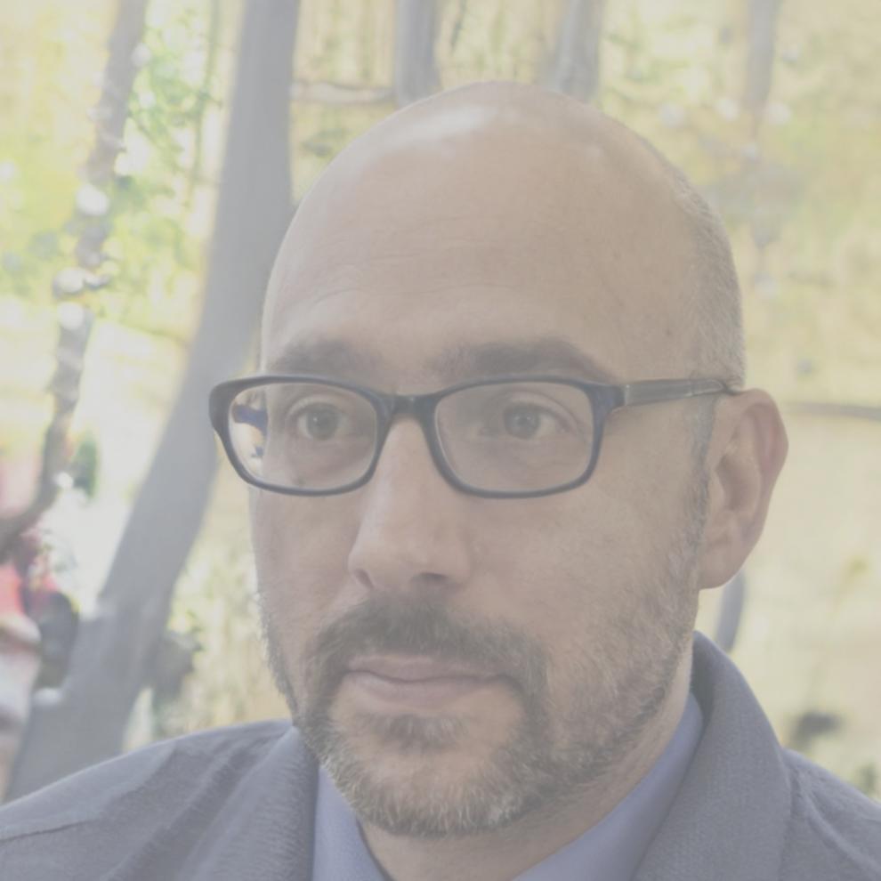 Retrato profesional de Aurelio Mendizábal, especialista en valoración empresarial